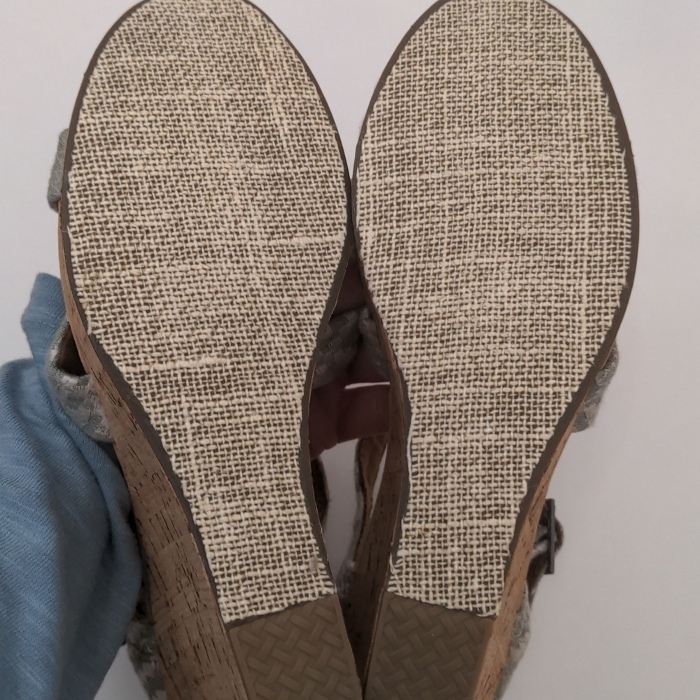 đ
ștoms Sienna Aztec Wedges Green White 8 - Picture 9 of 10